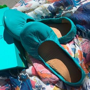 Tiek Blue Tieks Size 7